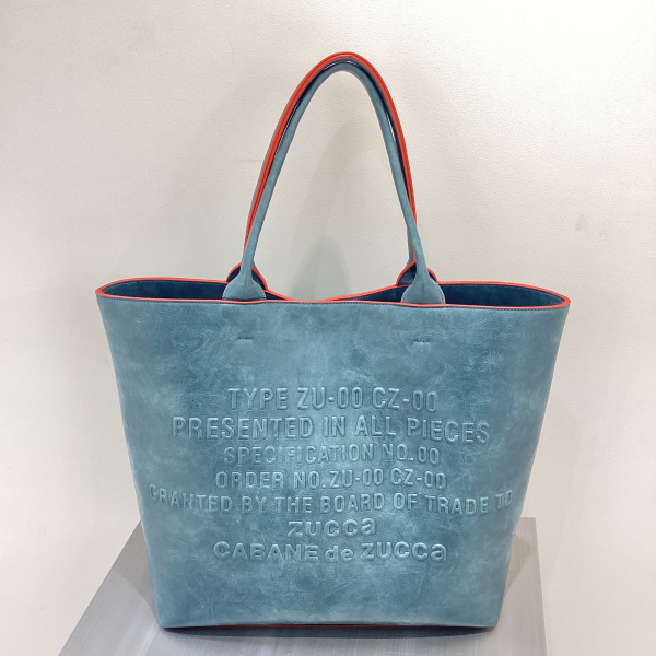 ズッカ】エンボスロゴBAG | ズッカ | 大丸京都店公式 SHOP BLOG