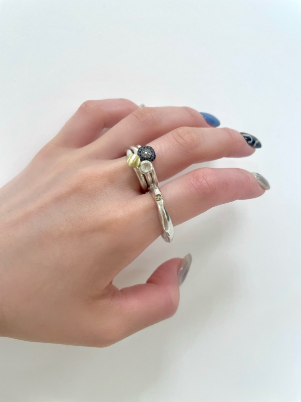 世界有名な H.P.FRANCE京都店】レバノン発アクセサリー“ MARIA”新作 ROSA アクセサリー