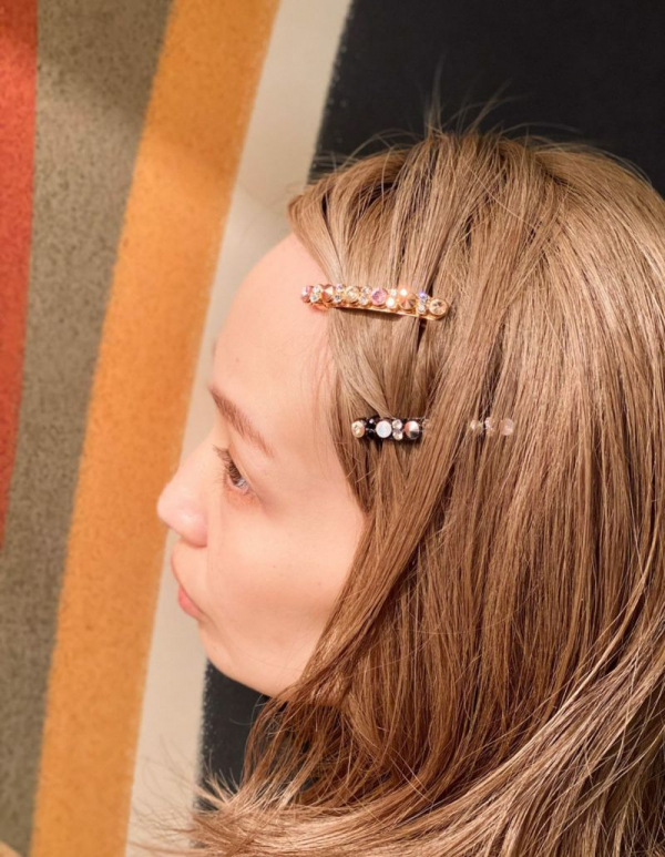 芸能人 愛用の通販 acca】ベリーシリーズのミニバレッタ限定カラー | アッカ | 大丸 ヘアアクセサリー
